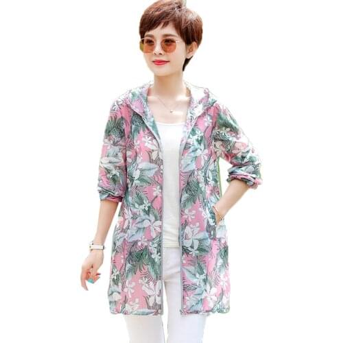 Fashion Womens Jacket 2020 New Spring Autumn Large Size 5XL Printing Thin Coat Sun Protection Clothing Women Hooded Zipper Coat