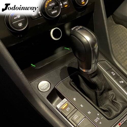 Phone holder with wireless charger for Volkswagen Tiguan MK2 Tharu Allspace 2019 2018 2017 mount mobile stand for iphone 8 11