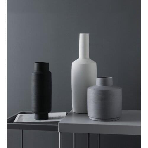 Nordic Ins Decoration Handmade Ceramic Ornaments Black and White Flower Arrangement Zen Vase Decoration