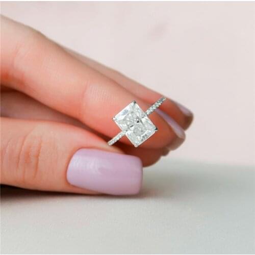 2.7CARAT 9*7mm Radiant Cut DEF Color VVS Moissanite Women Ring 18K White Gold Moissanite Wedding Ring For Women Anniversary Gift