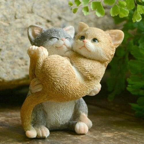 Everyday Collection Cute Kittens Cat Figurine Micro Landscape Ornaments Decorative Figurines Garden Desk Deco Home Decoration