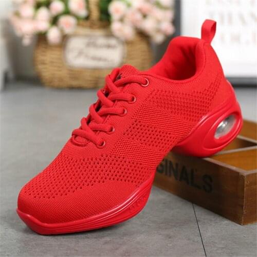2019 Women Breathable Casual Sports Shoes Soft Outsole Non-slip Female Shoes Outdoor Sneakers Woman Hip Hop Shoes Drop Shipping