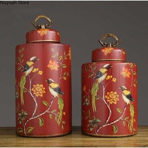 European-style Ceramic Storage Jar Desktop Decoration with Lid Retro Moisture-proof Sealed Jar Simple Home Decoration Candy Jar