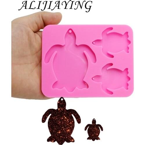 DIY cuckold family silicone mold turtle mother/baby keychain mould Liquid silicone mould Not sticky epoxy resin molds DY0105