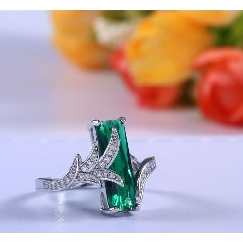 Big emerald Gemstone Rings Hollowed-out 925 Sterling Silver diamond Rings Exaggerated Silver Hand fine Jewelry For Women Vintage