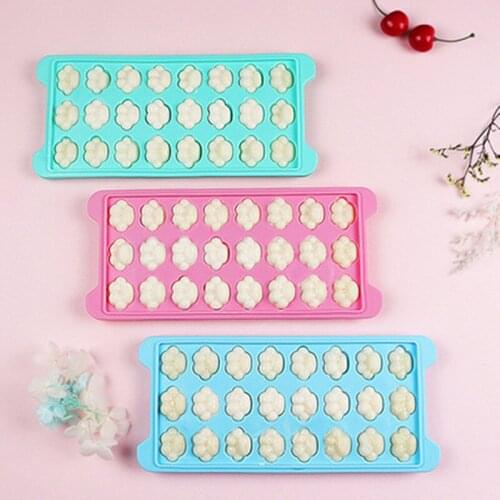 24 Cell Ice Cube Mold Silicone Cat Claw Shape Ice Cube Trays Whiskey Ice Ball Maker 24 Silicone Molds Maker For Party Bar