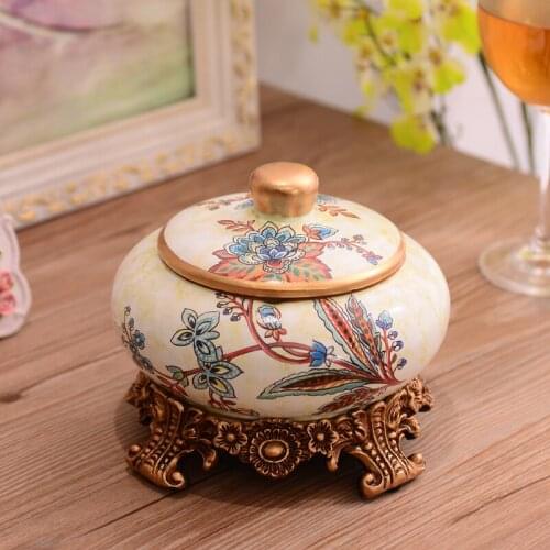 Vintage Home Decor European Style Ashtray American Large Ashtray Luxury Living Room Decorations Practical Ornaments