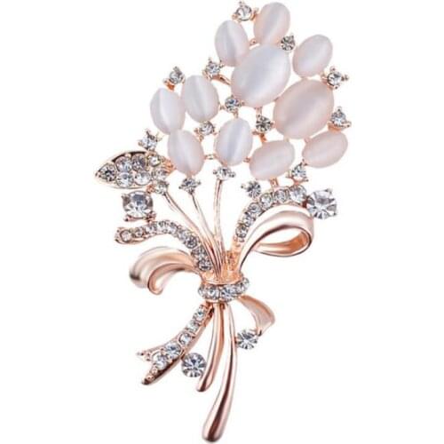 High Quality 2020 ins Hot Fashion Flower Brooches For Women Elegant Garment Pin Rose Gold rhinestone Opal Brooch Wedding Jewelry