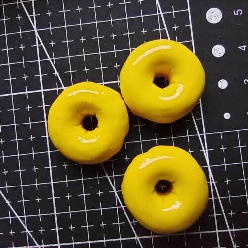 1pcs/lot resin flat back yellow doughnut 26mm Cabochons Jewelry Mobile Phone Hairpin Headwear DIY Accessories