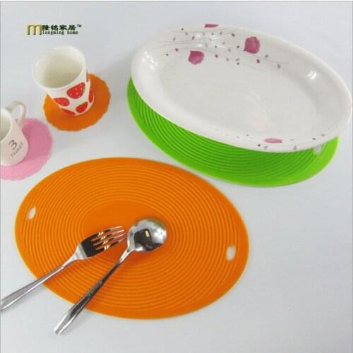 1PC 12 inch FDA thickened oval dining mat heat insulation Western food pad special purpose European styles Cup Placemat LB 316