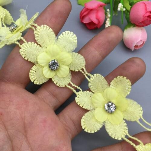 20pcs 4CM Vintage Yellow 3D Snowflake Pearl Lace Trim Fabric Ribbon Applique Sewing Patch Craft DIY Handmade Wedding Dress
