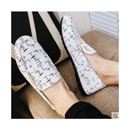 2020Spring Summer NEW Mens Loafers Comfortable Flat Casual Shoes Men Breathable Slip-On Soft Leather Driving Shoes