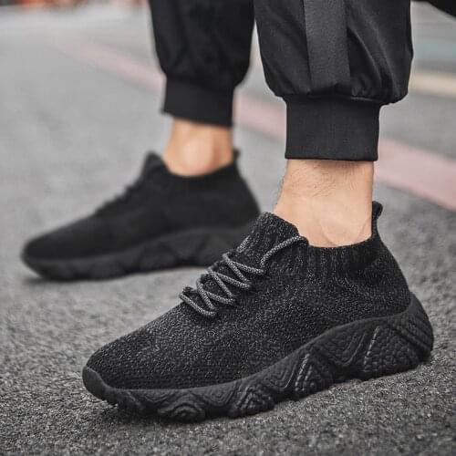 New Womens Shoes Running Shoes Breathable Outdoor Lace-up Sports Shoes Mens Brand Black Designer Sneakers Workout Shoes Women