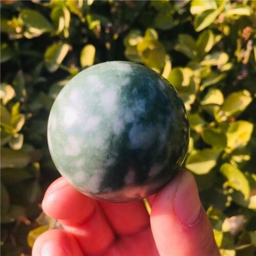 5cm Brand new natural crystal quartz.Crystal ball energy healing 1pc