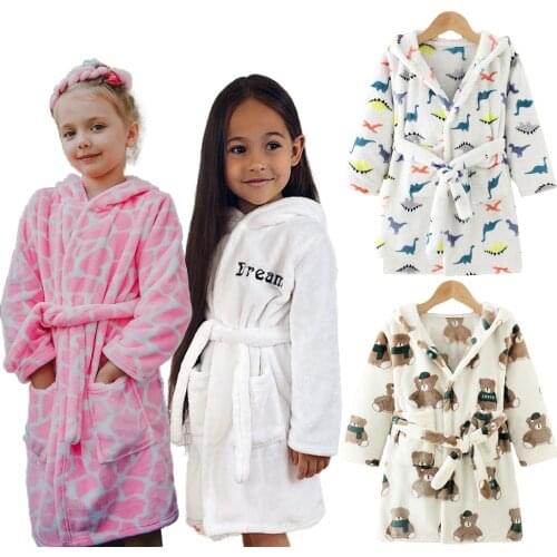Cartoon Kids Robes Flannel Child Boys Girls Robes Lovely Soft Hooded Bath Robes Long Sleeve Baby Boy Bathrobe Child Clothing