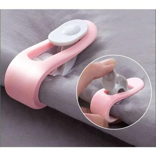 2/4Pcs Quilt Holder Clips for duvet blankets curtain fastener safety needle-free anti-running kick buckle fixer Home Supplies