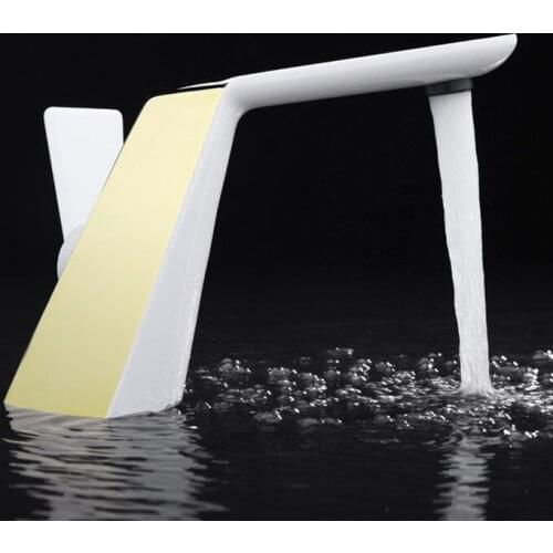 Popular Top quality brass bathroom sink faucet Cold hot water basin mixer tap single handle single hole faucet