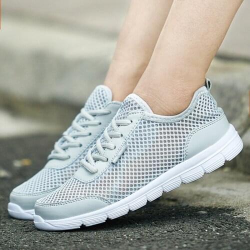 Summer Big Size Women Shoes Breathable Comfort Light Casual Shoes Outdoors Gym Shoes Running Shoes Men Shoes 2021 New Net Shoe