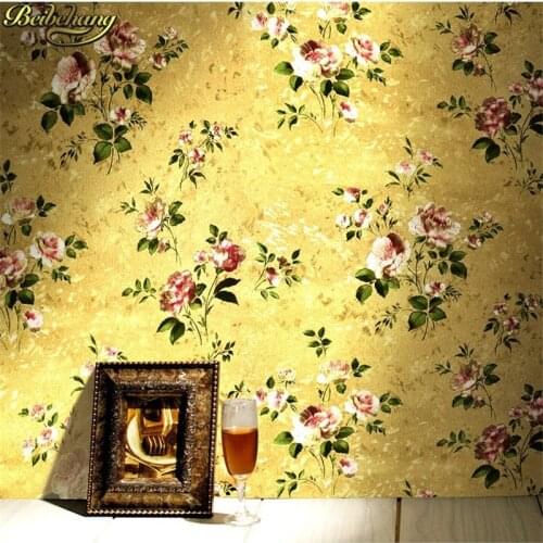 Beibehang New luxury European golden floral wallpaper Luxury Rose flowers background wallpaper For bedroom 3D Gold foil Wall