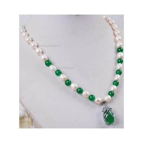 7-8mm White Akoya Cultured Pearl/Green Jade Gemstones pendant necklace