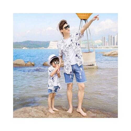 Family Matching Clothes Childrens Clothing for Beach Sets Toddler Boys Printed Shirt Hawaii Style Kids Fashion Jeans Shorts Set