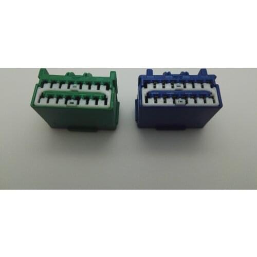 Tire pressure monitoring module car connector plug For Land Rover Evoque Discovery Freelander