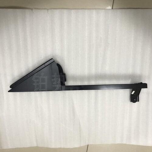 Car Rear door corner assembly 2012-Nis sanS ylp hy 1.6XE 1.8XL CVT rear door triangle trim glass trim rear door guide rail