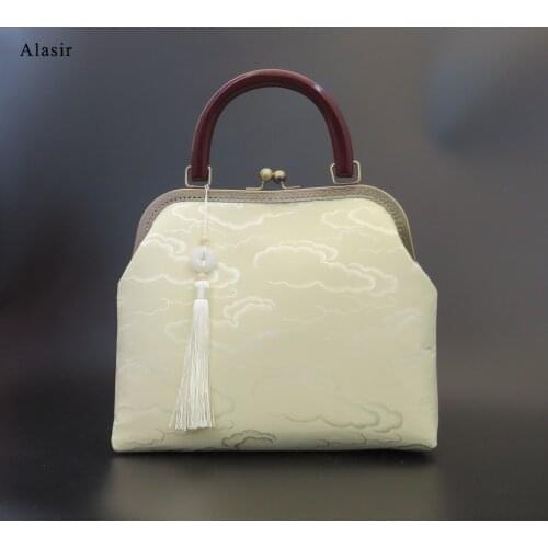 Alasir Handmade Women Handbags Chinese Retro Wooden Handle Velvet Elegant Hand Bags Embroidered Dinner Dress Frame Package