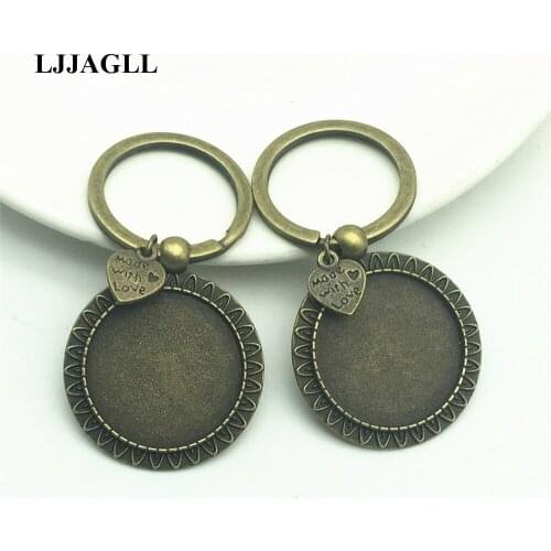 LJJAGLL 3pcs/lot Metal Handmade Trendt Diy Key Ring Peach Heart Charm Fit round 25mm Cabochon Set Pendant Diy Jewelry AYSQ011