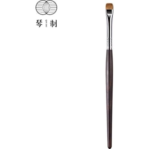 QINZHI Professional Handmade Make Up Brush G096 Small Flat Top Eye Shadow Brush Soft Resilient Weasel Hair Makeup Brushes