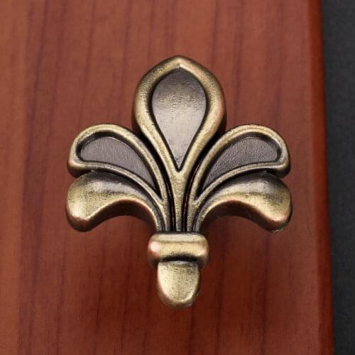 Vintage Furniture Handle Drawer Single Knobs Kitchen Cupboard Cabinet Pulls Door Handle Leaf Antique Bronze 43*35*24mm Handles