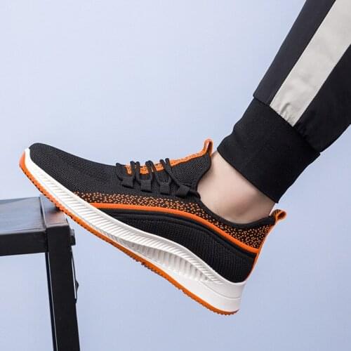 Mens shoes sports shoes fashion Korean casual shoes mens trendy shoes flying shoes 2021 spring new