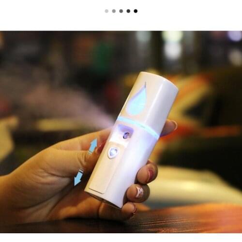 2021 Facial Sprayer White Fashion Humidifier Nebulizer Air Humidification Skin Moisturizing USB Charging Beauty Facial Sprayer