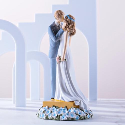 Nordic Figures Family Happy Time Love Rustic Desk Resin Characters Figurines Home Decoration Accessories