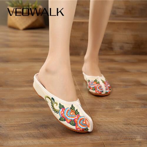 Veowalk Vintage Nose Toe Women Cotton Fabric Mules Slippers Comfort Ladies Canvas Flat Slides Woman Chinese Embroidered Shoes