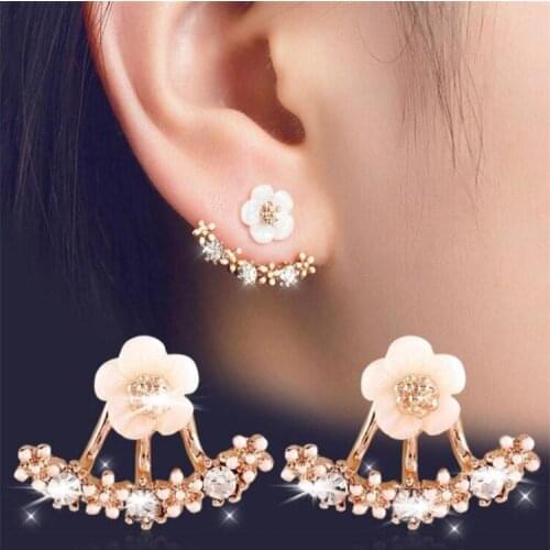 Exquisite Silver Plated Flower Stud Earrings Back Hanging Shell Stud Earrings Suitable for Female Wedding Princess Jewelry