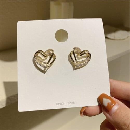 2020 New Design Unusual Hollowed Out Love Earrings For Woman Fashion Korean Jewelry Wedding Party Girls Luxurious Earrings