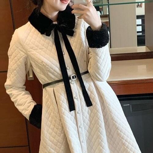 Plush Dress 2021 Autumn Winter Rhombus Quilted French Style Retro Waist-Controlled Mid-Length Elegant Dress for Women Fashion