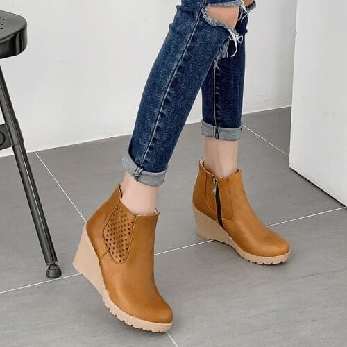 2019 Fashion Women Boots Spring Summer Block Low Heel Ladies Booties PU Leather Botines Hollow Out Ankle Platform Botas Mujer 38