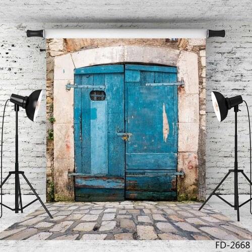 Old Vintage Blue Wood Door Brick Floor Backdrop Baby Young Portrait Outdoor Scenic Photography Background Photocall Photo Studio