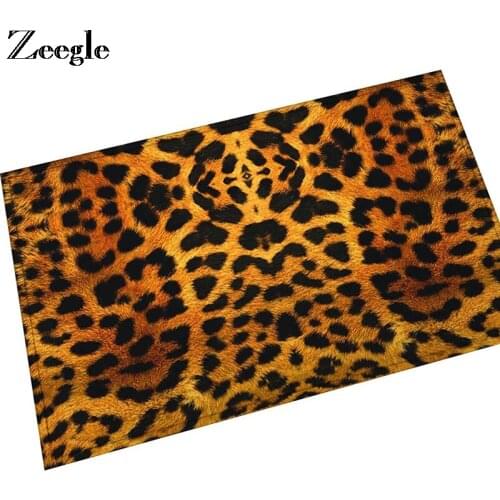 Zeegle Floor Mat Doormat Anti Slip Bathroom Doormat Soft Hallway Carpet Outdoor Doormat Absorbetnt Indoor Rug Washable Foot Mat