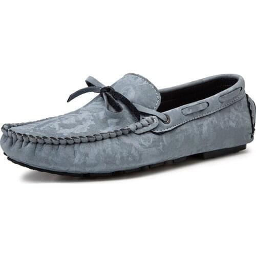 Casual New Genuine Leather Men Shoes Tassel Boat Shoes Classic Loafers Slip On Moccasins Gray Driving Shoes England Flats