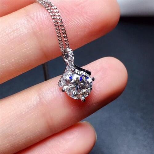 LeeChee Moissanite Pendant 1CT 6.5MM VVS Lab Diamond Necklace For Girlfriend Wedding Party Gift Real 925 Sterling Silver Jewelry