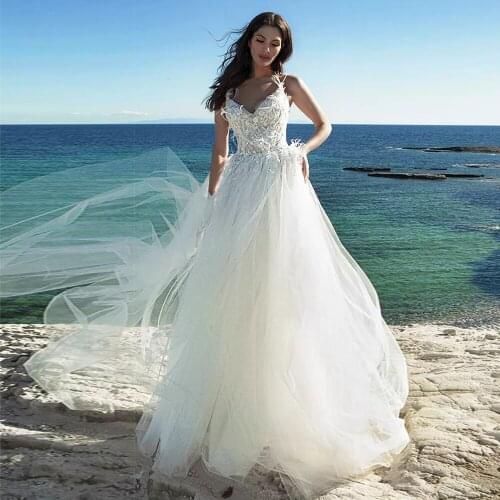 Romantic Boho A Line Wedding Dress 2021 Spaghetti Straps Beach Applique Feather Tulle Mariage Vestido De Noiva White Bridal Gown