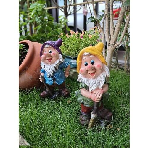 Outdoor Fairy Garden Accessories Courtyard Decor Cartoon Character Resin Sculpture 7 Dwarfs Landscape Terrace Yard Decoration