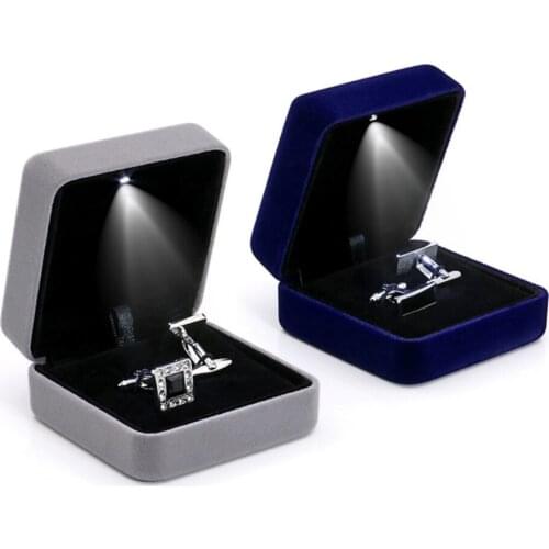 12pcs/lot Velvet LED Light Cufflinks Box 7.5x7.5cm Flocking Cuff Links Carring Cases Jewelry Boxes Wholesale