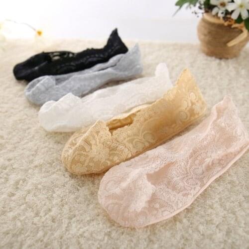 2 Pairs 4pcs Women Invisible Socks Casual Lace Cotton Short Sock for Female Ankle Boat Socks Mesh White for Summer Autumn Spring
