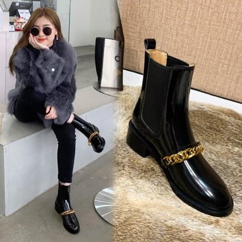 Womens boots thick-heel Martin boots 2020 autumn and winter new net red short tube chain Chesil short boots