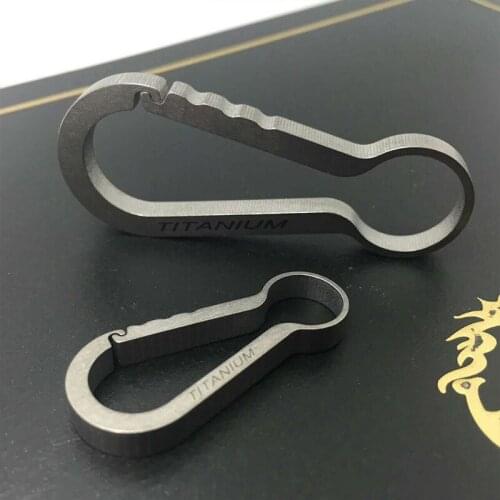 PYTITANS titanium alloy key chain men and women car key rings simple personality creative pendant key chain