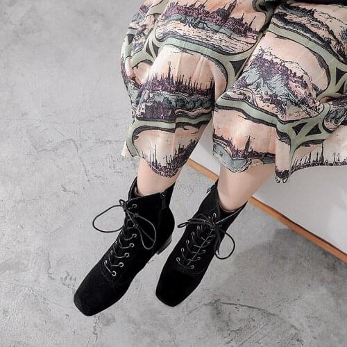 Martin boots womens 2020 new fall and winter suede thick heel square head high heel thin womens short boots